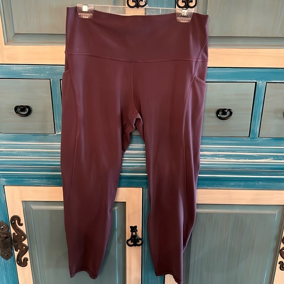 Lululemon leggings - Picture 2 of 6